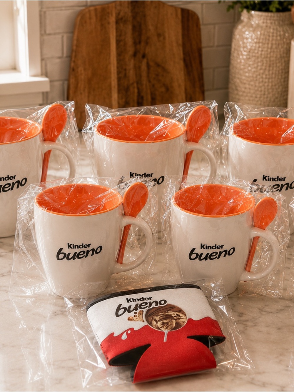 6 NWT Kinder Bueno White Plastic Mugs with Orange Interior and Spoon - Setpiece